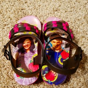 Descendents size 6/7 toddler shoes